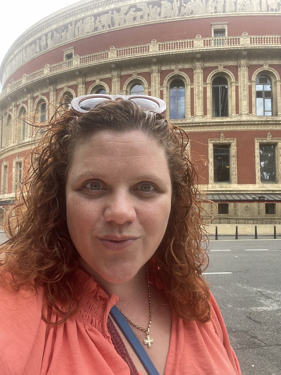 kitkatvision's tweet photo. A @BBCRadio3 day for me. Choral Evensong from @EdingtonFest that I produced last week on at 4pm and then The Dream of Gerontius @bbcproms @RoyalAlbertHall with @hallechoir @LPOrchestra @LPChoir and an amazing line up of soloists! https://t.co/PXbO3XfNZm