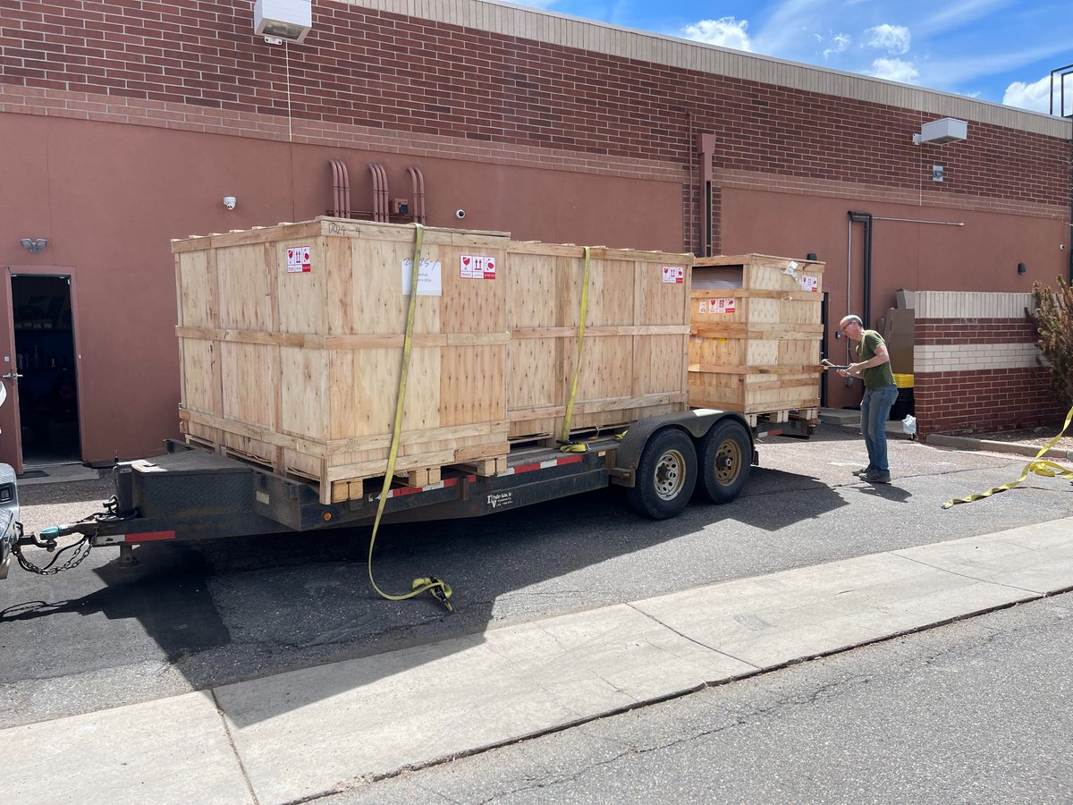 RedLightHealth's tweet photo. It's like Christmas morning... only better because I know what's inside the box and this gift keeps on giving all year long.
https://t.co/znSIgGslmW https://t.co/p0zfA5X6D5