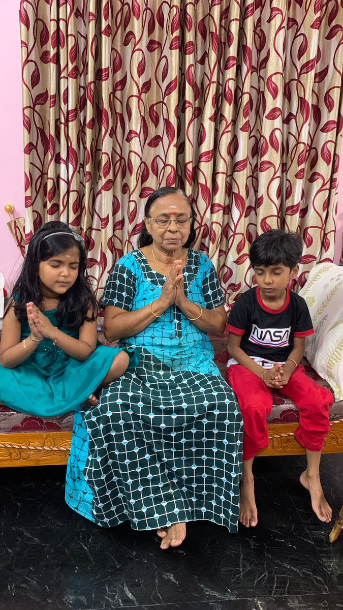 Komalsh1986's tweet photo. Start a morning gratitude
a ritual that allows you to start the day grounded in gratitude. #StrongSchools #BestSchoolPrize
#T4Edu @AbhilashaTochi
@MMselvaraj5 @ShiningStarSchl
@VikasPota #ADEK 
 @MOEUAEofficial
@ADEK_tweet https://t.co/41VTg56eJP