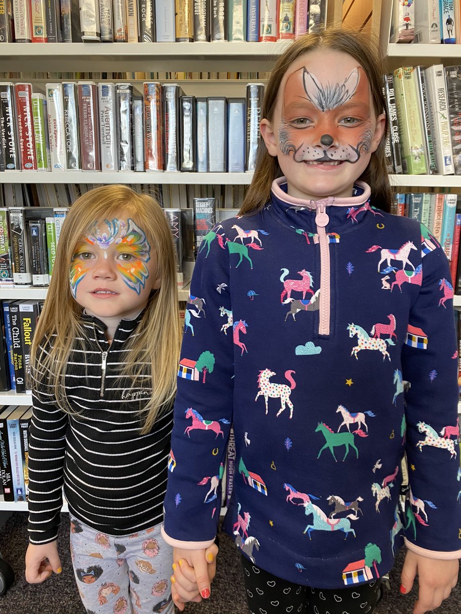 Oakdale Library tweet media