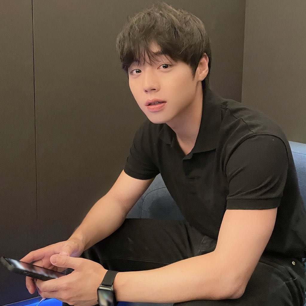 marrywink's tweet photo. THE #PARKJIHOON https://t.co/ffu69bAmOd