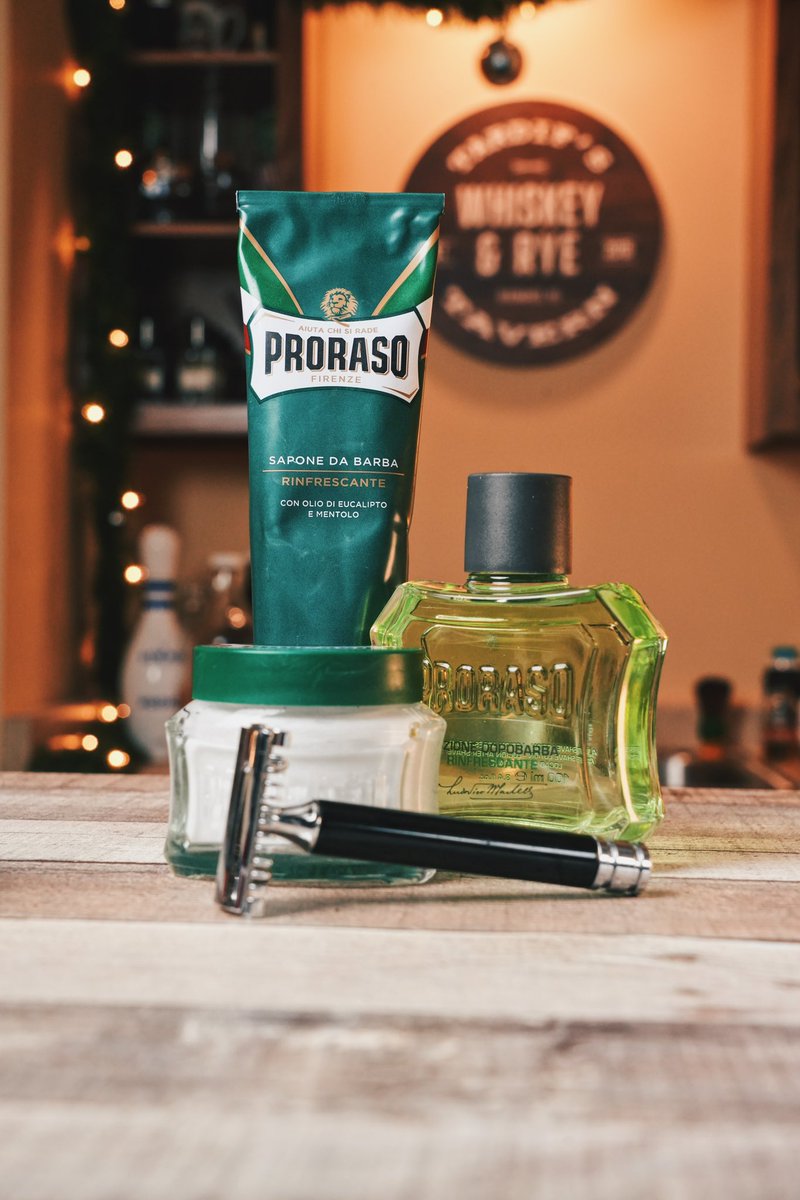 GTARDIF86's tweet photo. SOTD: 08/31/2022
Razor: Fatip Black Handle
Preshave: Proraso Green Cream
Soap: Proraso Green
Aftershave: Proraso Green Aftershave
Additional Care: Proraso Alum Block
#sotd #italianbarber #wetshavers #proraso
- Shared from My Shave Den for iOS https://t.co/qPxYdt4OEY