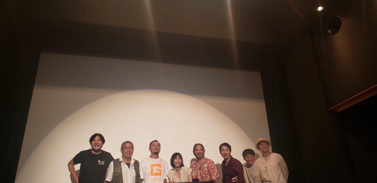 kurobuchi_diary's tweet photo. おっさんずぶるーすを仕事終わりに見てきました
舞台挨拶では、祐也さんはいつものTシャツ姿現れて一人で凄い喋ってました

財布を忘れてご飯を食べれなかったので泣きながら帰ります
#おっさんずぶるーす https://t.co/ojrF700Nwm