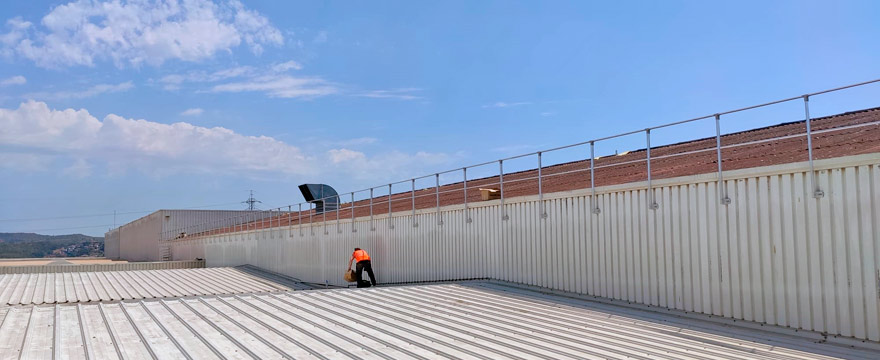 Fallprotec_SL's tweet photo. Instaladas Barandillas Aluminio en Cubierta T1 Seat Martorell

https://t.co/t2R2K3QZTe

#Barandillasdeseguridad
#Barandillasdealuminio
@SOMAIN_SECURITE https://t.co/TZz4BtqFCR