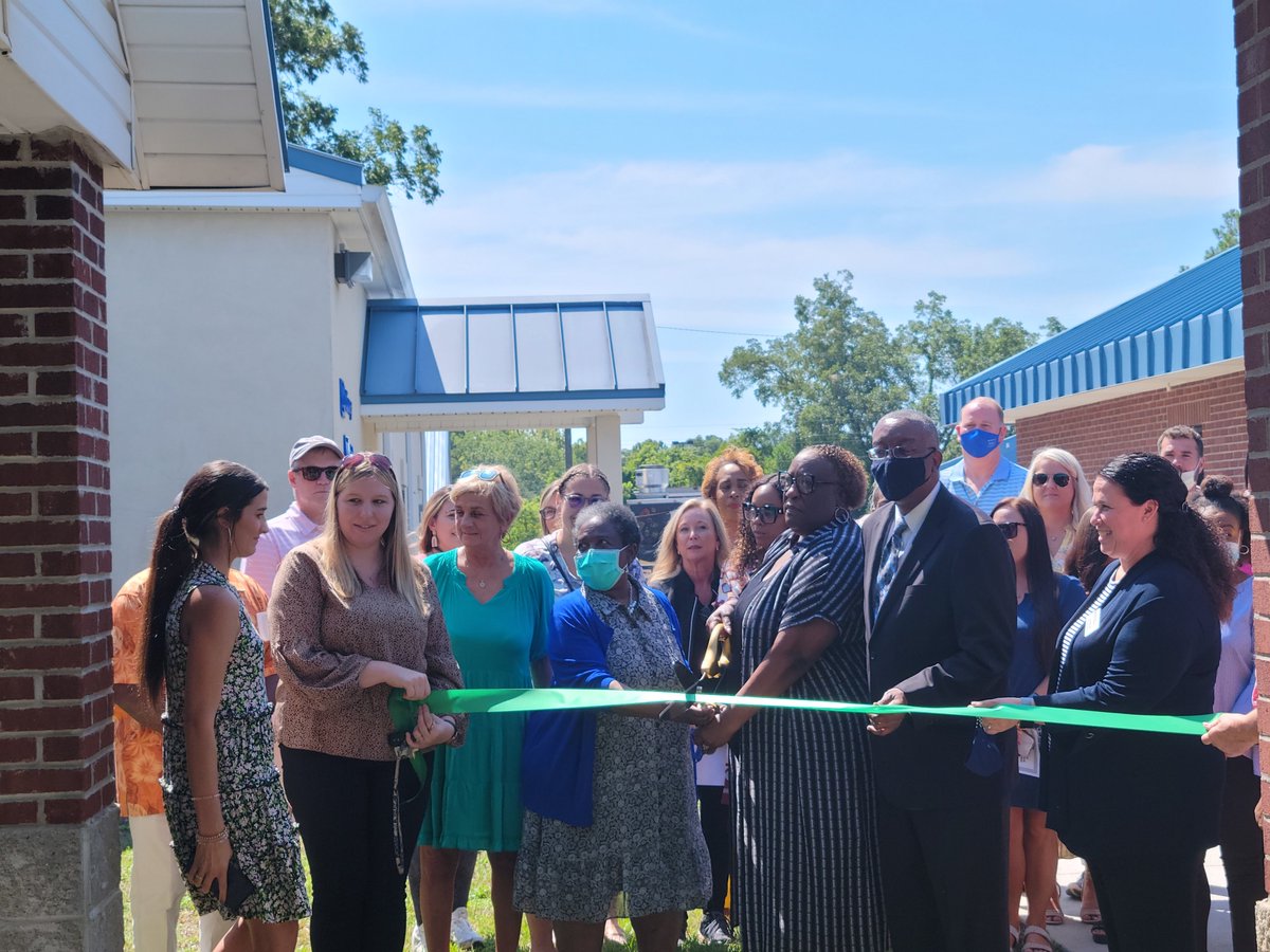 McKinney Medical Center Ribbon Cutting
On Monday August 15, 2022, McKinney Medical Center Inc. held a “Ribbon Cutting Celebration” to celebrate the partnership between McKinney Medical Center and Georgia Legal Services. 

#ValueCHCs #NHCW2022