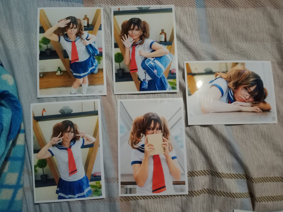 MayuShiraimu's tweet photo. I'm not really good at editing catalogs? But yeah, OtaCutE will be having a booth this coming Tagcom 2022 !!! I'll be selling some of my prints. (^~^)
4R size - 60 php
A4 size - 200 php
#cosplay #tagcom2022 #tagcom #maidcafe #otacute #maid #meidou #cosplayevent #otasuke https://t.co/a398UK97P5
