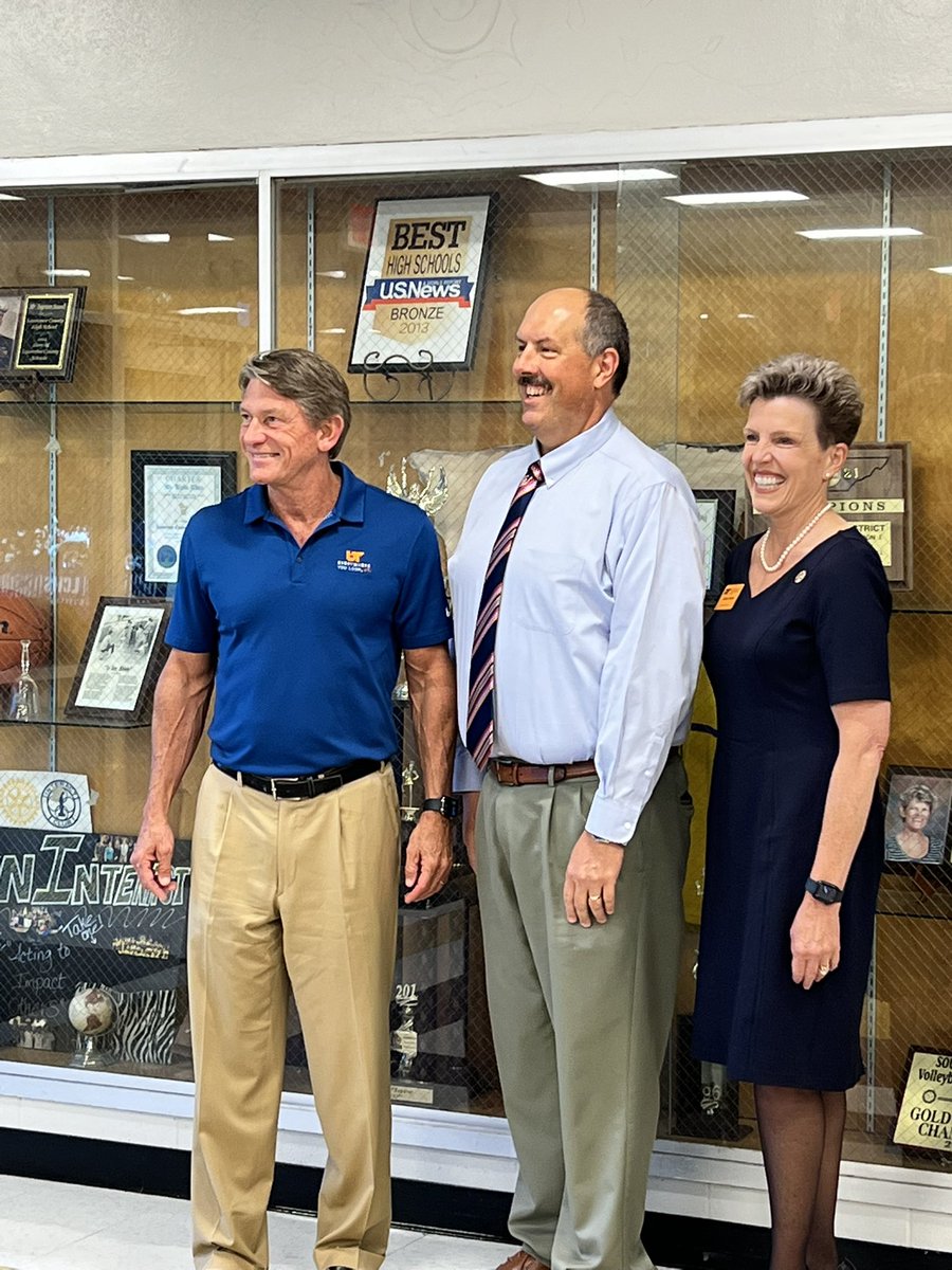 Ayers Foundation-LCHS tweet media