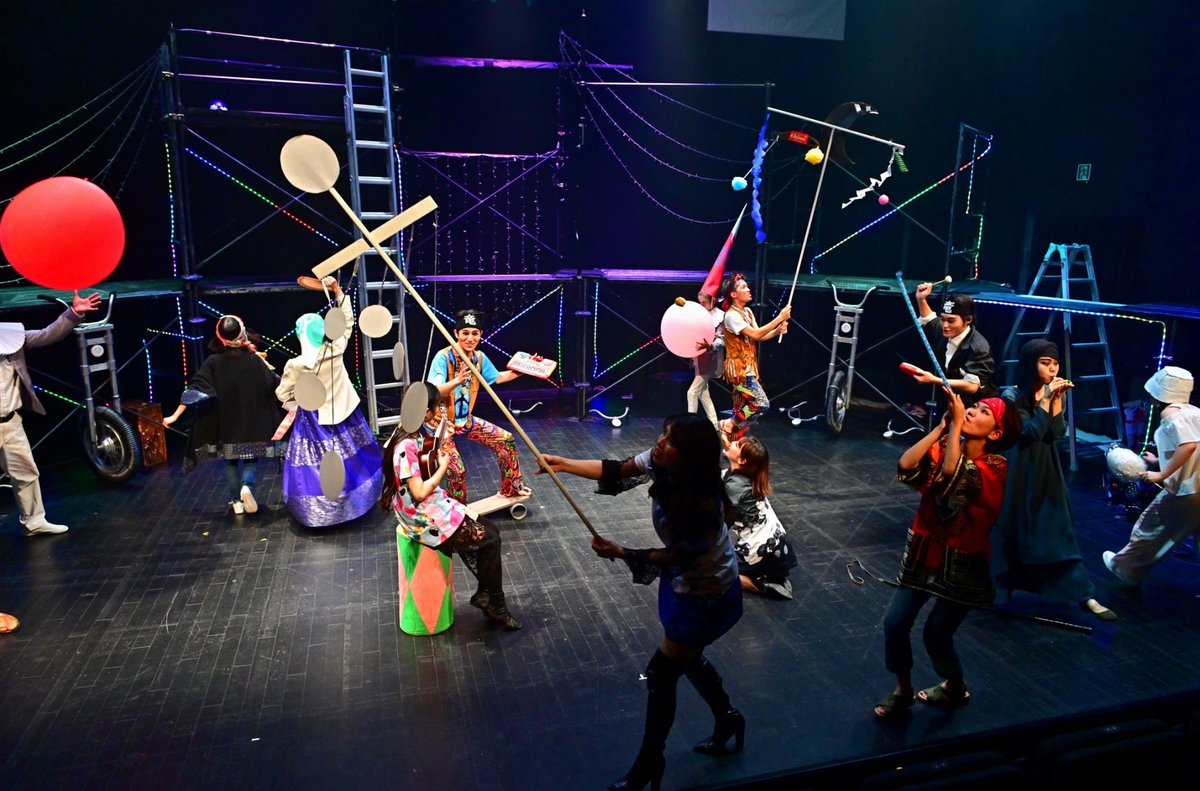 theater_angelus's tweet photo. 8月28日『竜宮の快』終演しました。
ご来場ありがとうございました。
前回の『海神別荘』に引き続き、大きな形で25周年記念公演を行うことができました。

『竜宮の快』は9月7日までオンデマンド配信を実施しています。
申し込みは下���URLからhttps://t.co/TifwtqWtU4
＃石川演劇 ＃舞台 ＃金沢 https://t.co/OteEWbelBv