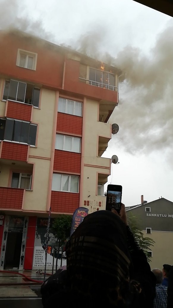 heberkolik's tweet photo. #çayırovageçmişolsun #Kocaeli https://t.co/sxRudUmGbb
