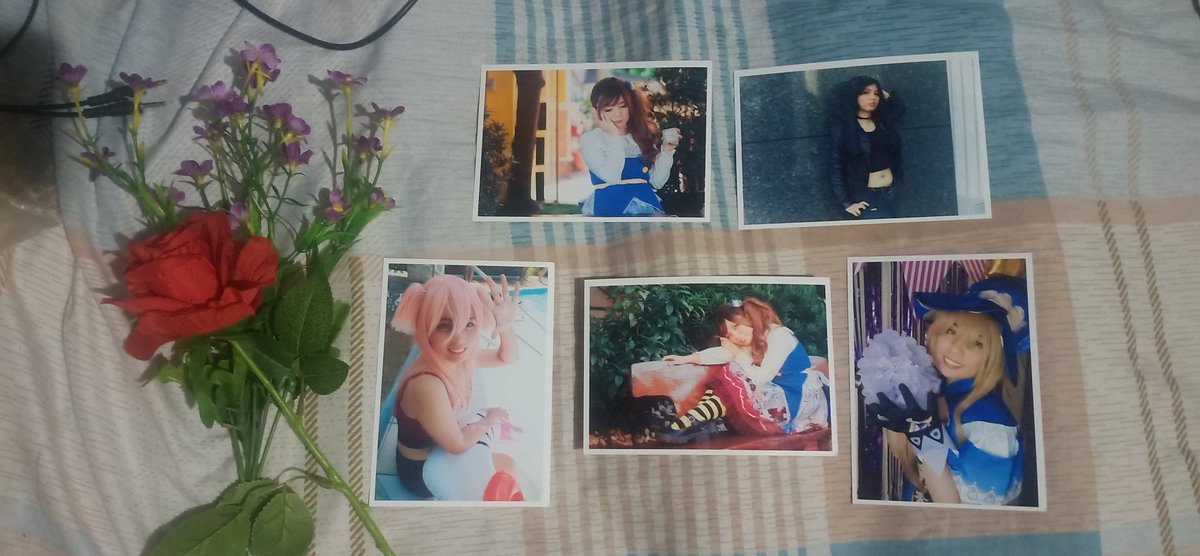 MayuShiraimu's tweet photo. Also I can :
• sign the print for you
• do fanservice
• or just literally dogshow me (friendly ok? or angy mayu ಠ_ಠ )
Also available in digital, just send me a message if interested!
#cosplay #tagcom2022 #tagcom #maidcafe #otacute #maid #meidou #cosplayevent #otasuke https://t.co/ROG4ua2YWt