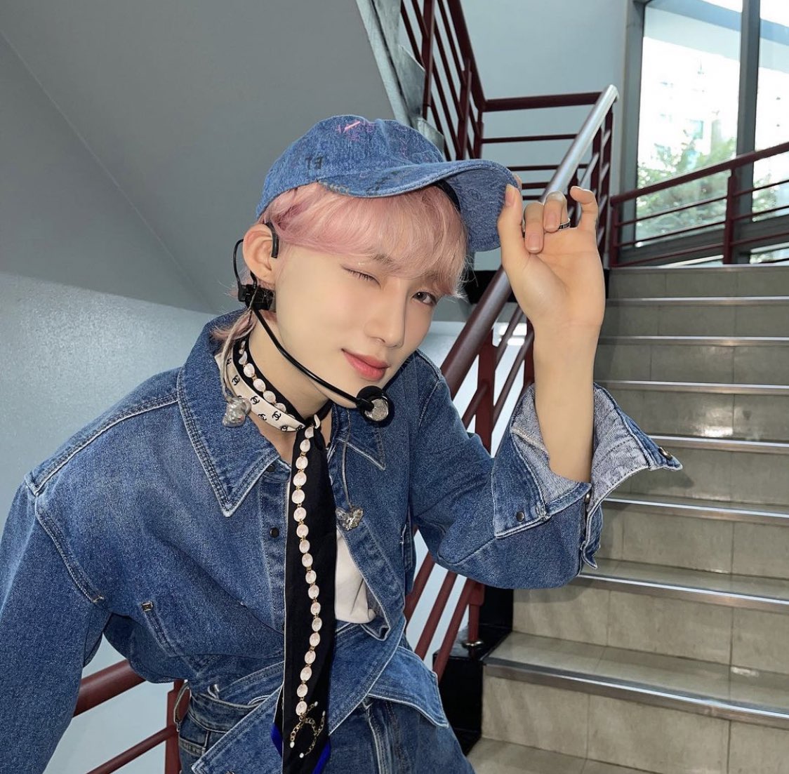 always_NEW26's tweet photo. 벌써 8월 마지막 날이 지나가고 있네요~
시간이 참 빠른것 같아여...
이번달에는 여러가지 일들이 많았는데 그래도 저랑 함께 해주시는분들 덕에 힘을 내고 지내고 있어요ㅎ
저랑 함께 해주셔서 늘 감사하고 사랑합니다~❤️
모두 8월 한달도 수고많으셨어요~ 
앞으로도 잘부탁드려여~😘🫶🏻 https://t.co/mIK9SuQwun