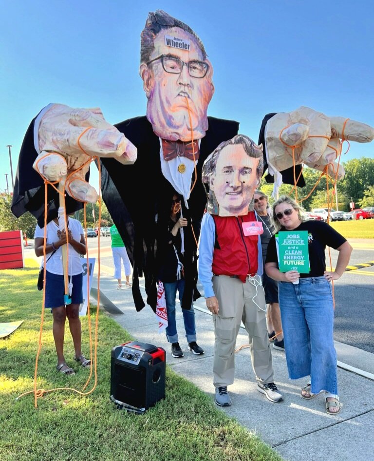 VirginiaLCV's tweet photo. Rallies to support climate action are taking place across the state today! We're with partners at the #RGGI Richmond rally as the VA Air Pollution Control Board meets inside.

⚠️@GovernorVA has no authority to overrule the General Assembly by removing VA from #RGGI! https://t.co/EtUezv8j9e