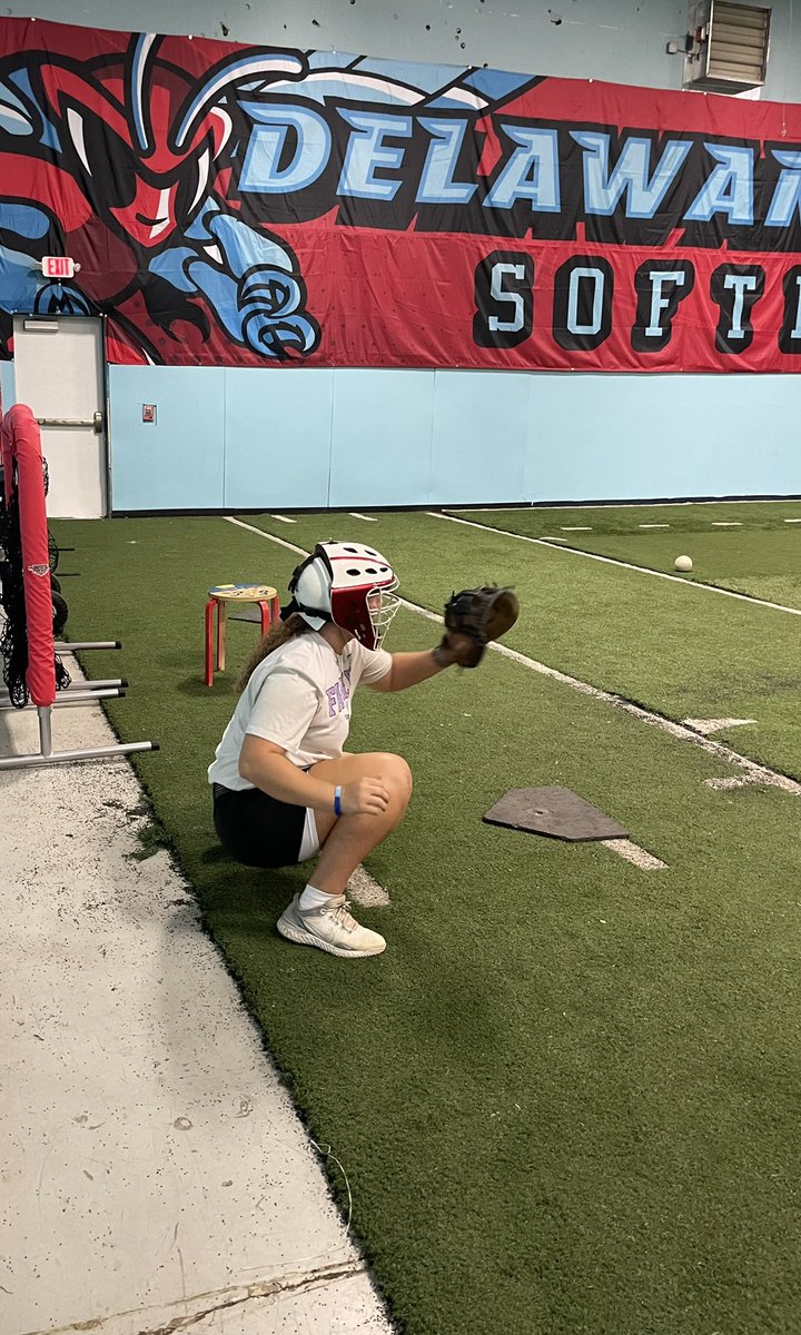 <a href="/sandstorm_44/">Sandrea Hord</a> @CoachSgro324 using the best facilities in the @MEAC to get our players better! 🥎 Come to <a href="/DelStSB/">Delaware State SB</a> <a href="/DSUHornets/">Delaware St. Hornets</a> and see for yourself!!