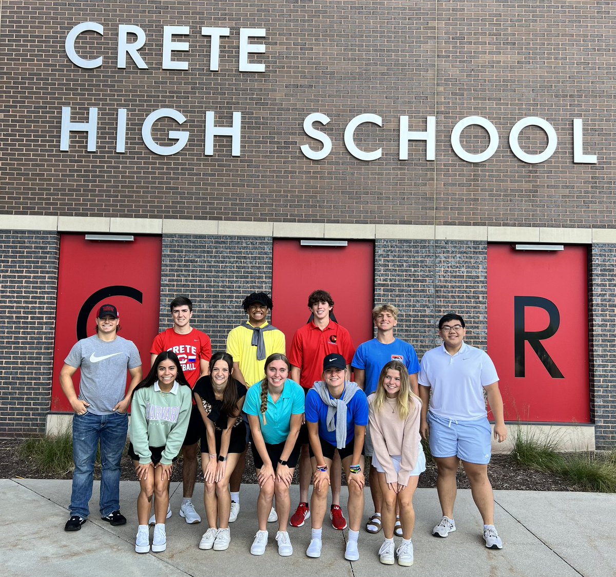 crete_stuco's tweet image. 2022 Homecoming Court ❤️👑💙👑#CreteCardinals #WhoAreWeWhoAreWe #Homecoming2022