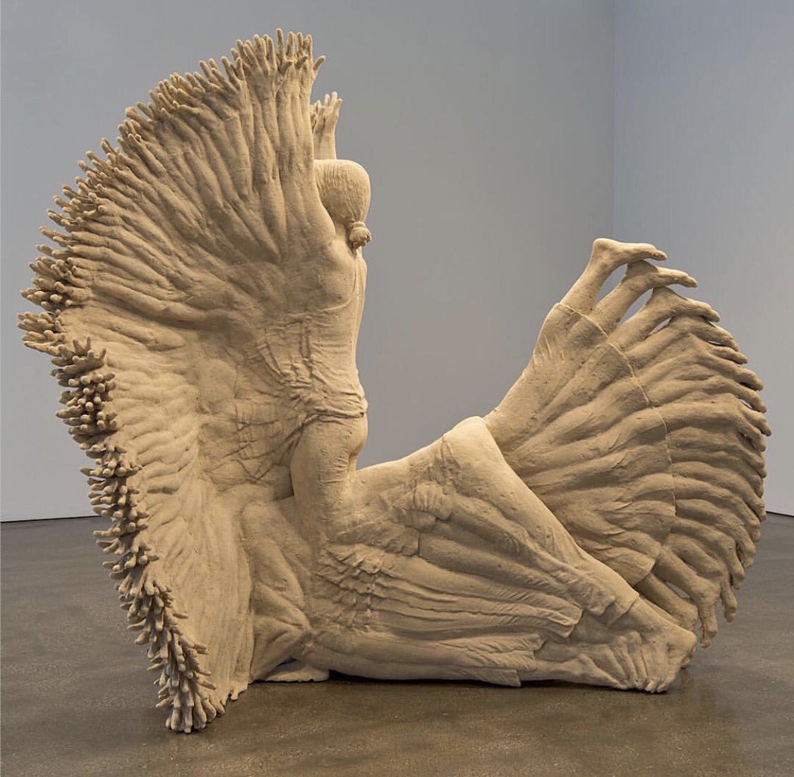 PlaceboArtt's tweet photo. Mirage by Katie Grinnan https://t.co/UmUUP9dlOt