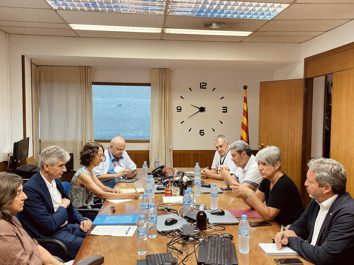 Avui amb l'HC Argimon hem pogut constatar la importància del treball conjunt entre <a href="/justiciacat/">Justícia</a> i <a href="/salutcat/">Salut</a> per afavorir la reinserció: donar una resposta coordinada als nous perfils d'interns, i apostar per una atenció adaptada a col·lectius vulnerables com són joves i dones.