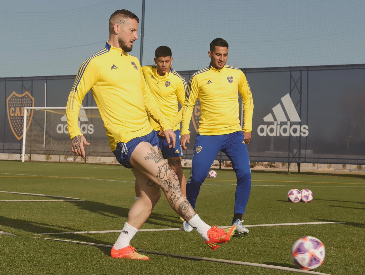 TodoPorBoca12's tweet photo. 🔄 Marcos #Rojo, Diego #González y Dario #Benedetto, se preparan para volver a la titularidad.

📌 Todo indica que los tres jugarán de arranque el domingo ante #Colon. https://t.co/tbFVd5Md0C