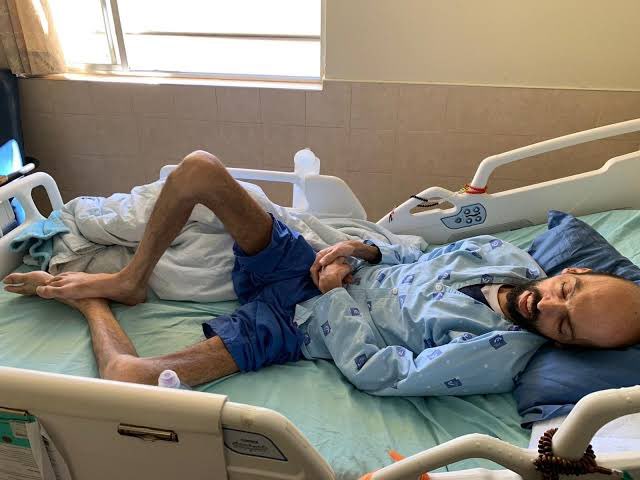 MElcezer's tweet photo. #الحرية_لخليل_عواودة https://t.co/o2XKRJhgLV