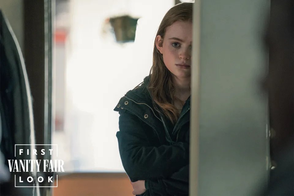 FilmUpdates's tweet photo. Darren Aronofsky on Sadie Sink in THE WHALE

“To be around someone that young and that in control of their craft and that prepared and professional—I was always blown away, as was Brendan.” 

https://t.co/gUOVarQGIl https://t.co/LEqJDDRKtr
