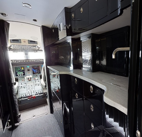 jetedgepartners's tweet photo. Recently Sold | Challenger 605 s/n 5809

Contact Jet Edge Partners to learn about the rapidly changing market conditions, buying or selling your airplane, or simply to learn more about how we can assist you with any of your aviation needs.
#jetedgepartners #bizjet #bizav https://t.co/IvBfXWcvxC