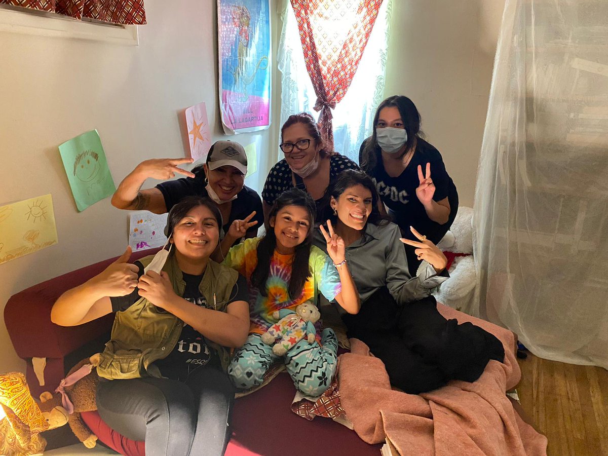 MatriarchyFilms's tweet photo. Matriarchy Films is growing! Thanks to all our supporters &amp; contributors who gave towards #ConfessionstotheMoon! We've wrapped 2 days. 2 more days to go!!! Send us good vibes people. 🎉Thank you @CASA0101 youth actors &amp; theater for your support! #shortfilm #latinapower #mujeres https://t.co/n2oke2HsEL