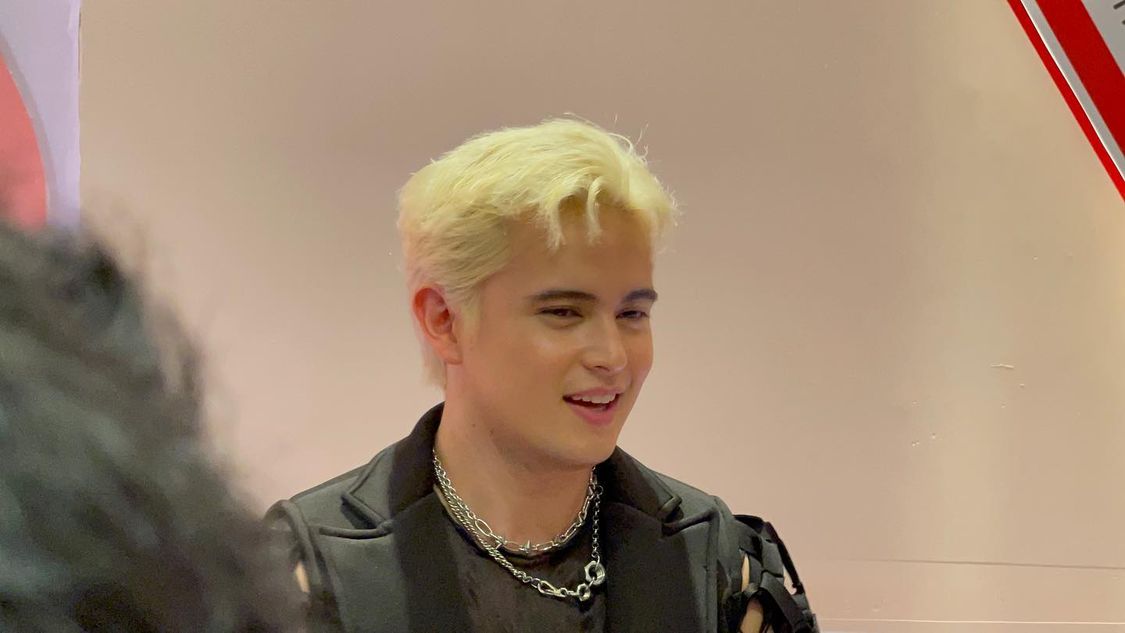 JamesReidRoyals's tweet photo. James Reid for #PreviewBall2022 @tellemjaye

©️showbiznow

JAMES REID And CARELESS 
#PreviewBall2022 https://t.co/siUF7aNwew
