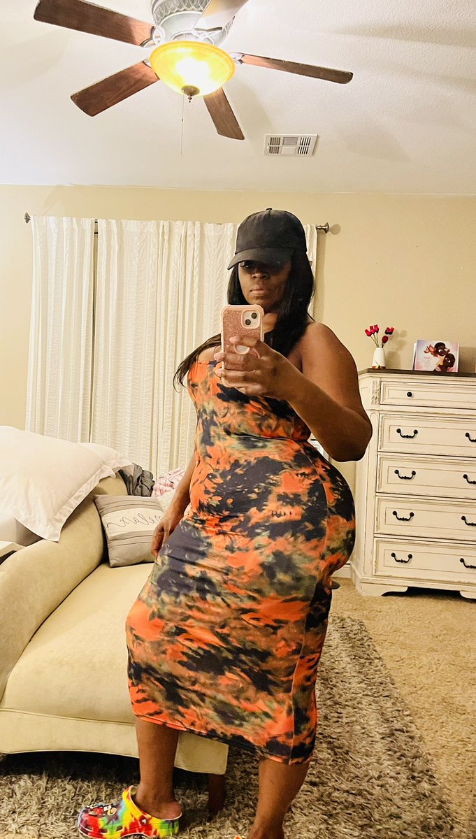 trayblack's tweet image. 🇧🇸🥰🇹🇹 #igotitfrommyMama #notaDoctor #downSouf #305bornandraised #Bahamian #TriniRoots #BigVirgoEnergy #GROWNgrown