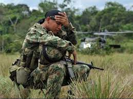 Horadelaverdad's tweet photo. #Editorial con @FlondonoHoyos "La Fuerza Pública, el glorioso Ejército de Colombia sometido a la voluntad de los alcaldes. La Policía Nacional integrada por los de la #PrimeraLínea. #Eliniciodelfin "
→ https://t.co/bzaWyqQV4w https://t.co/pbkBip9ol6