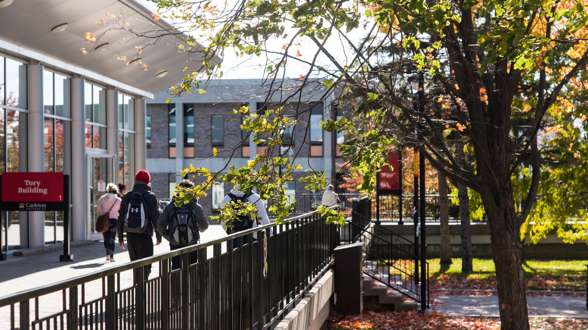 Carleton_U's tweet image. It’s officially one week until classes start at #CarletonU, and we can't wait to welcome our community back to campus! As we kick off a new school year, what are you most looking forward to?