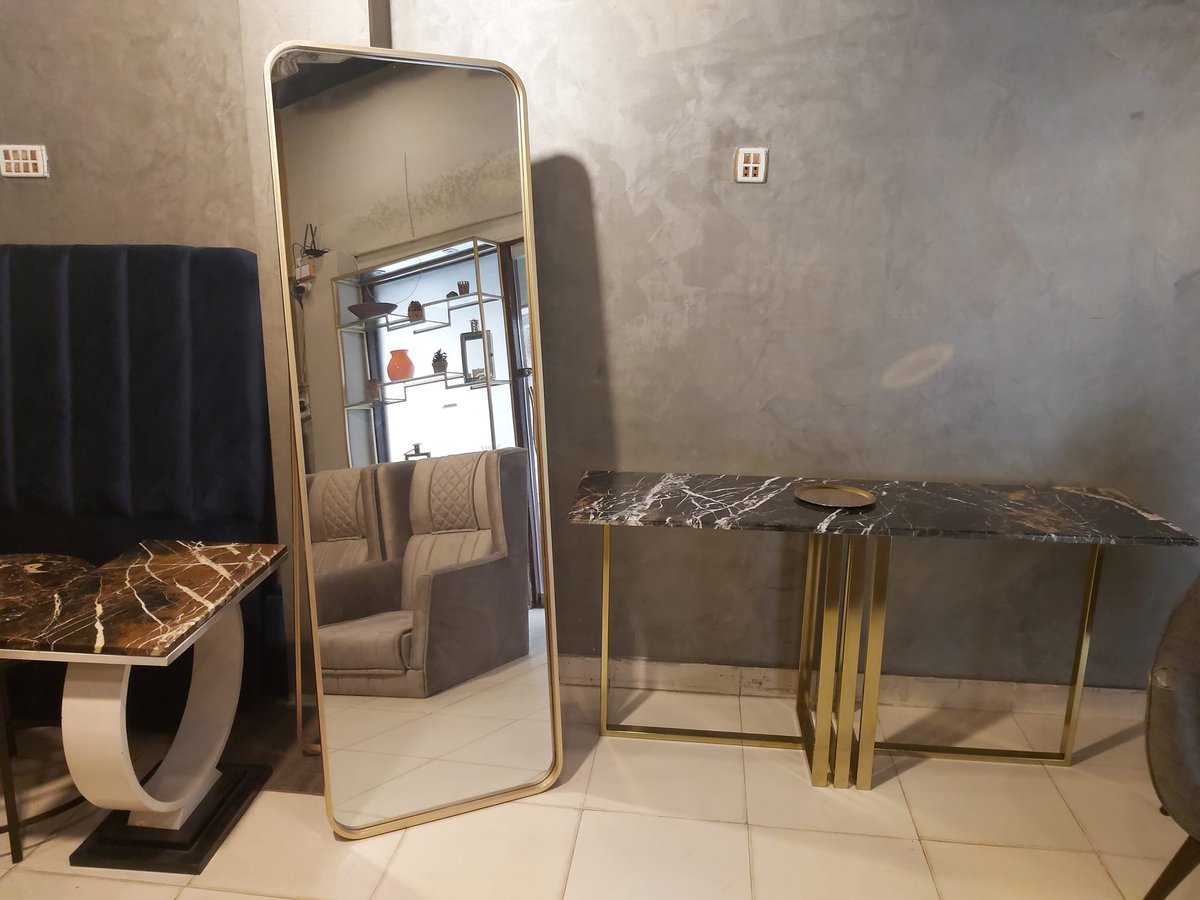 IwoodF's tweet photo. Console &amp; mirror is the perfect beauty of the home.
Call/Text/WhatsApp +92 333 999 8347
Email iwood.help@gmail.com
Website https://t.co/QGsFYu99ax
#home #decor #furniture #consolemirror #lookingmirro #marblemirror #interior #showpiece #displaypiece https://t.co/mzXDN0GcHI