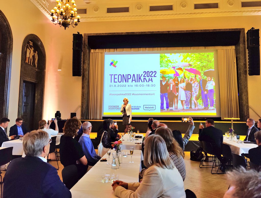 'I have a dream. A dream that every young person will get a job' I just admire this woman – @KemilainenRaija & her peers founded @suomenmentorit 10 years ago. Let's just dream more 🌬️🌬️