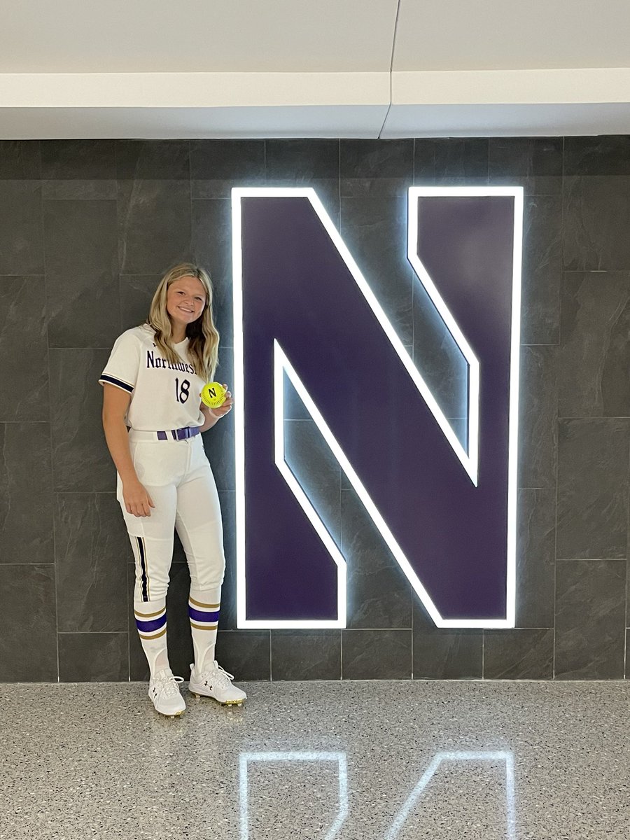 Emma Raye tweet media