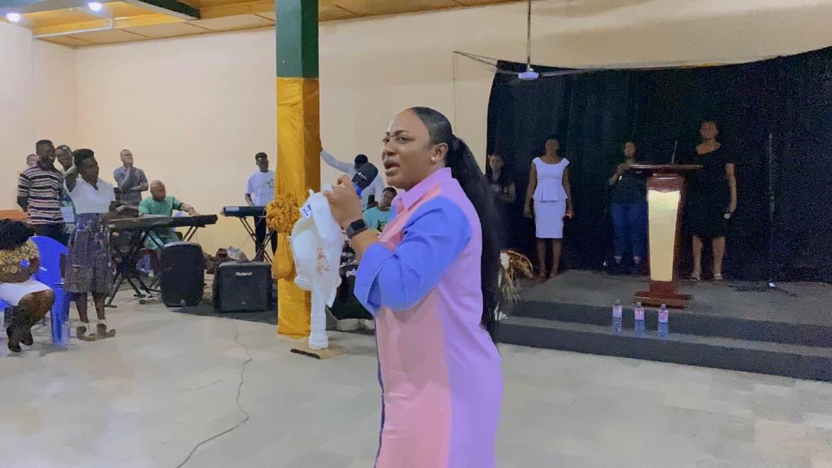 RuthRufetAdjei's tweet photo. We Don’t Care Where This Gospel Leads Us To All We Know Is That Our Master #JESUS Must Be Seen 🙏🕊
#StillMakingJesusProud
#MatchlessFather
#MeNtamgyinafo

#SongLink👉https://t.co/CwHjUY2ej5 https://t.co/jQMyhSVwy7