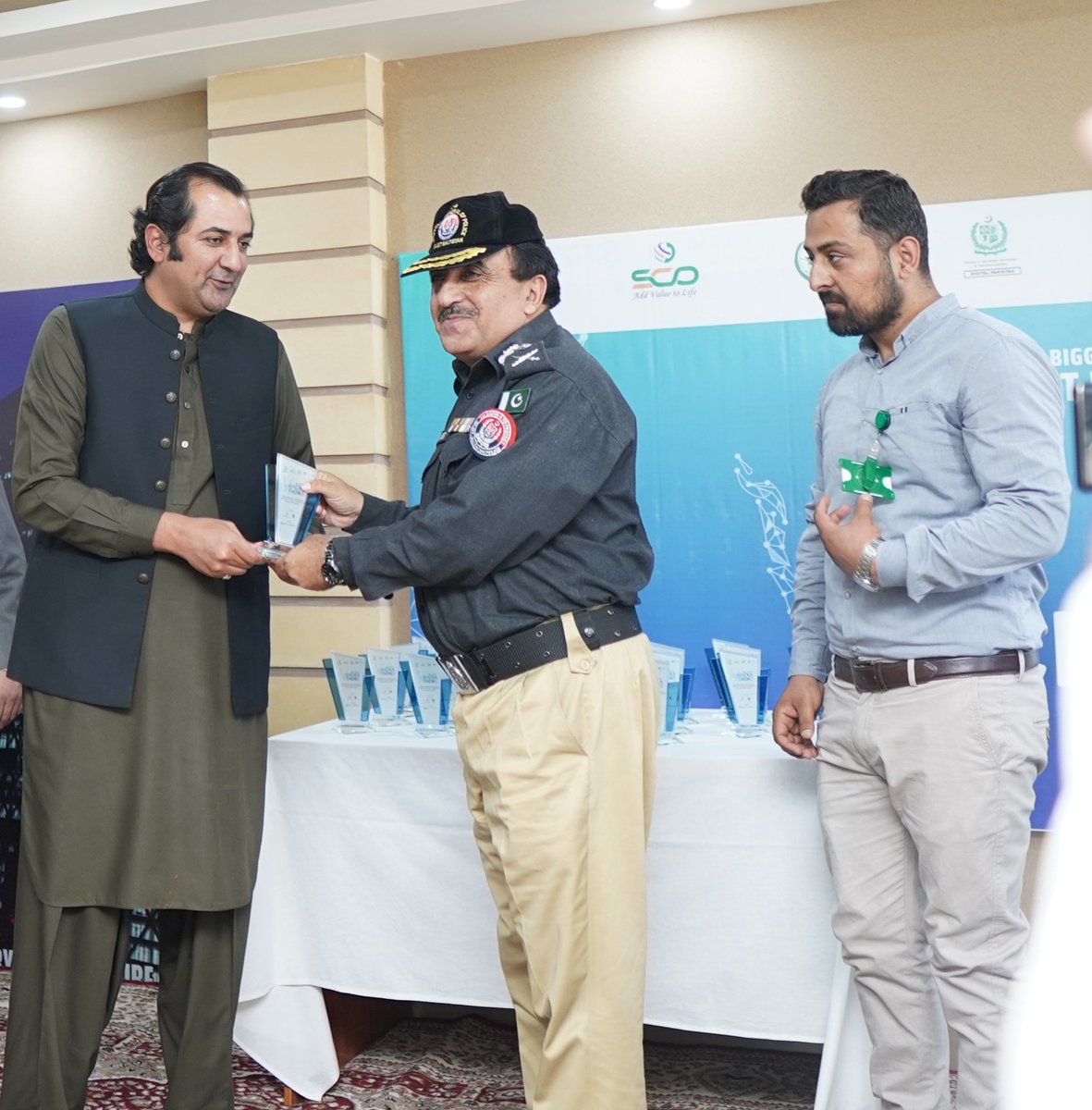 junaidqazalbash's tweet photo. Successfully concluded the 1st GB Tech Hackathon @gb_hackathon
@AbdulKhalidPTI 
@csgbpk 
@MoitOfficial https://t.co/AJAquEI4nL