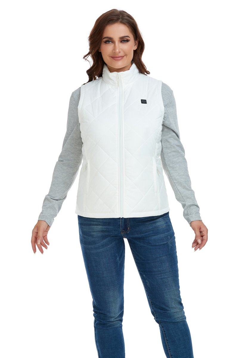 OROROwear's tweet photo. Listen up, ORORO fam! This month, we’re giving away new colors of our Women’s Quilted Heated Vest  🔥 
To enter: Like, retweet, &amp; reply to this tweet (must be following us, not on a private account)
4 (FOUR)  winners will be chosen on 9/12/2022 #giveaway https://t.co/LJnifOnCrH