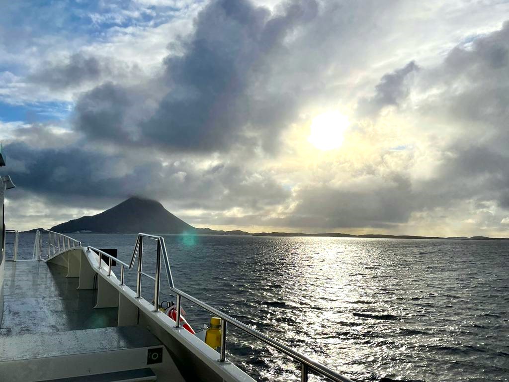 BioFeyn is excited to be back in Lovund, Norway with our partner Olaisen Blue. No better place to be than at the heart of the salmon industry, and a beautiful island, nonetheless! lovundinfo.no/about