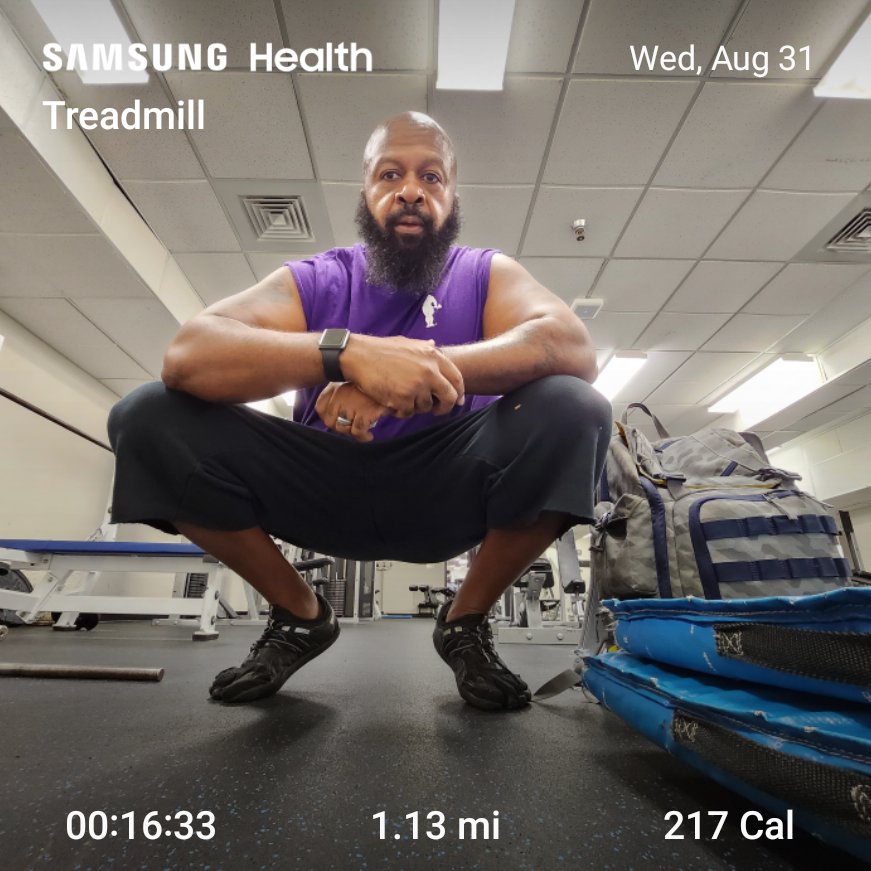 mikepaige2's tweet image. Round 2 for the day! Rock with it when you're feeling great! Everyday will not be this way! #workout2