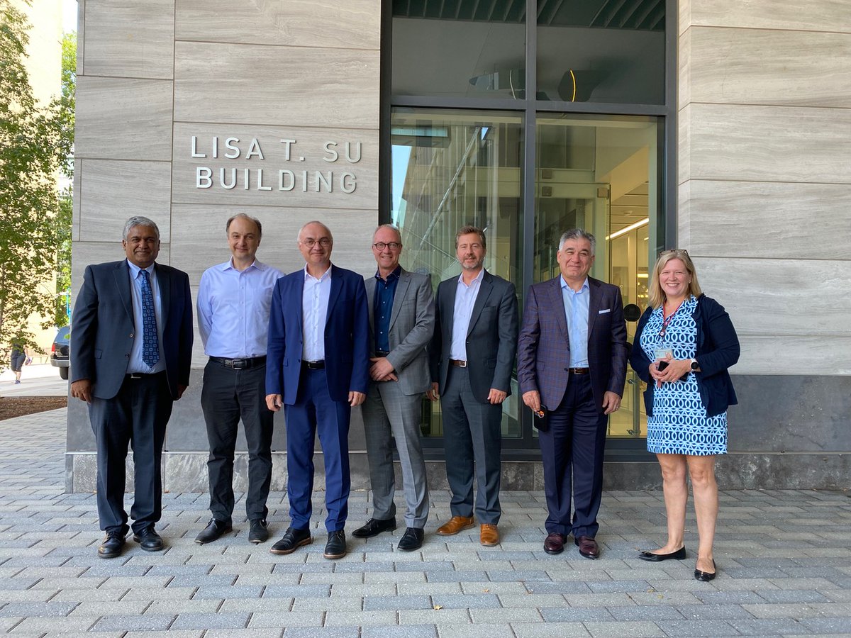 MIT.nano was happy to host leaders from @imec_int at our facility earlier this week! The visit, organized by MIT's Dean of Engineering Anantha Chandrakasan (left), included an MIT.nano tour and overview led by MIT.nano Faculty Director Vladimir Bulović (second from left).