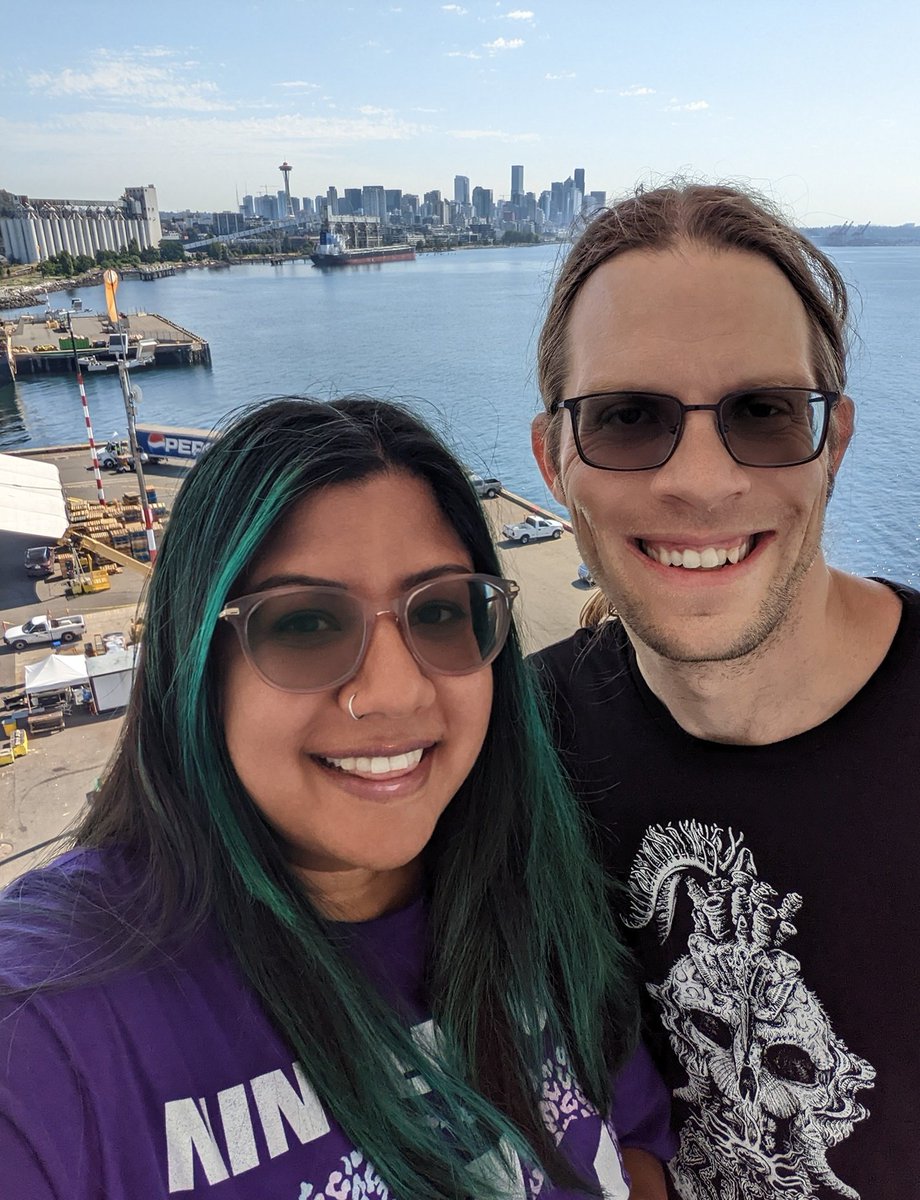 We out here! Chilling on our balcony, then sailing in 3.5 hours to Alaska 🛳️
#alaskacruise #carnivalspirit