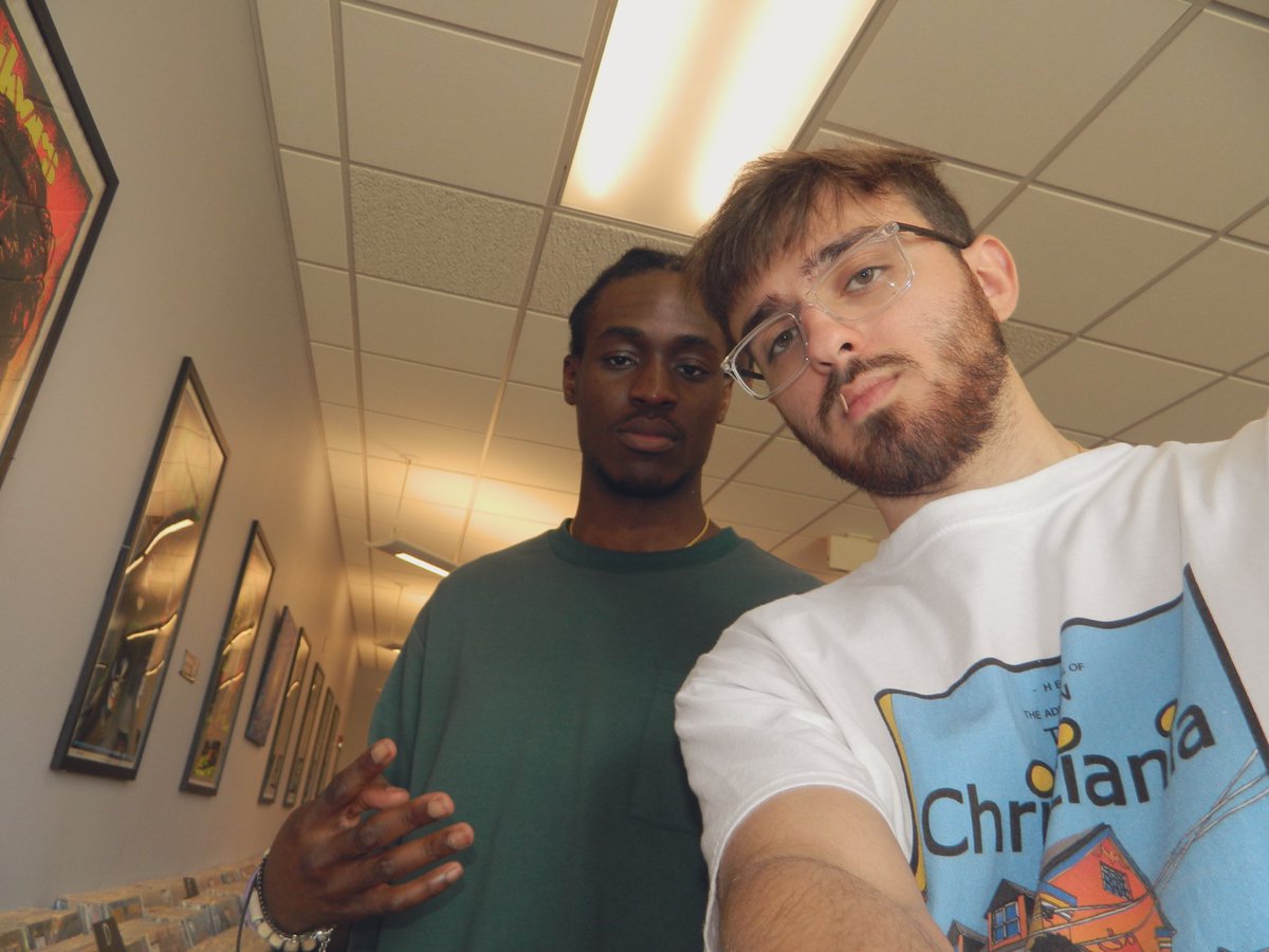 TTVcvara's tweet image. 