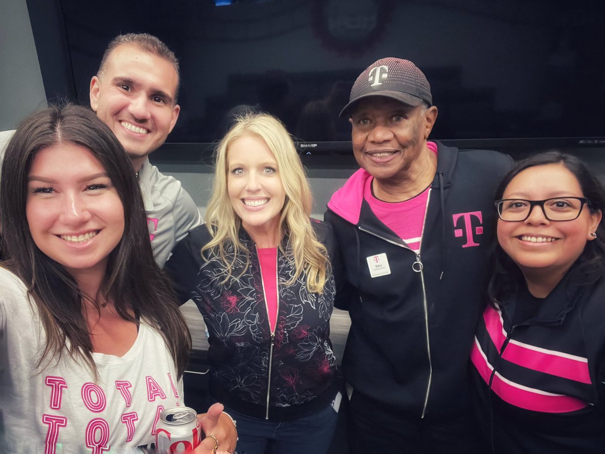 Having an amazing time at the Charleston CEC. This team is #allin on bringing that Total Experience to life! @SimeonBookerIV @tomjyang