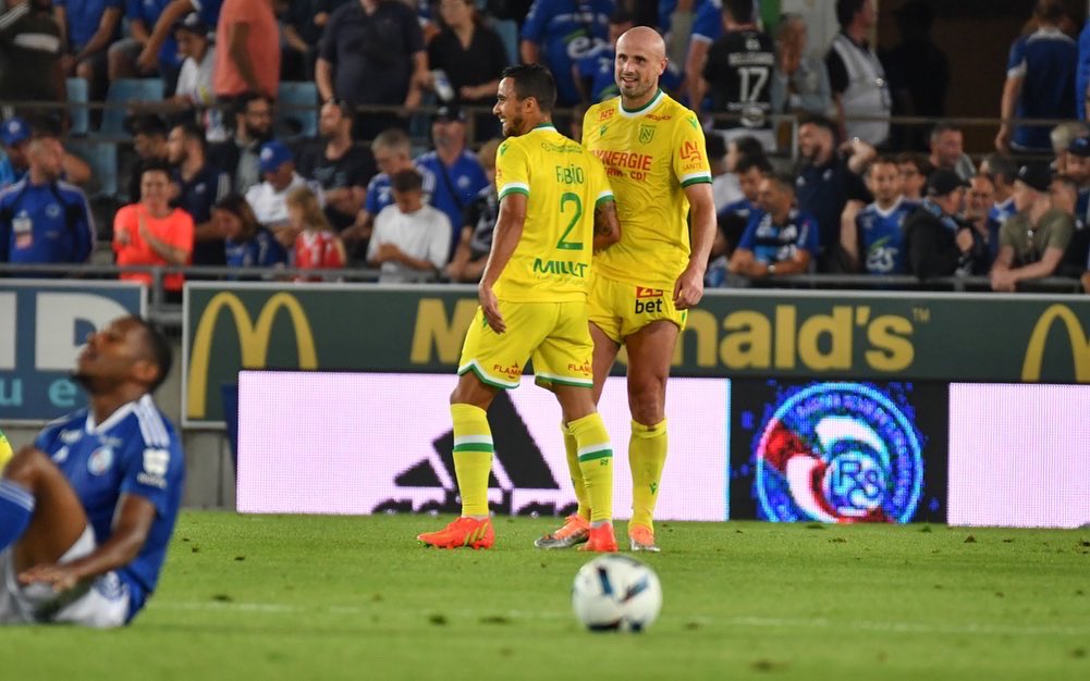 ensemble les gars 💪🏽💪🏽🔰🔰
<a href="/FCNantes/">FC Nantes</a> 
<a href="/Arnaud_Duret/">Arnaud Duret</a> 📸