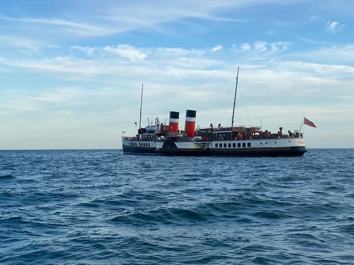 FLifeboat's tweet photo. A couple more pics of the Waverley and bay (you can even see the boathouse) taken from the A75 by the crew during this evenings training session. #FILB #FreshwaterBay #iow #Lifeboat https://t.co/eI9Djqoff1