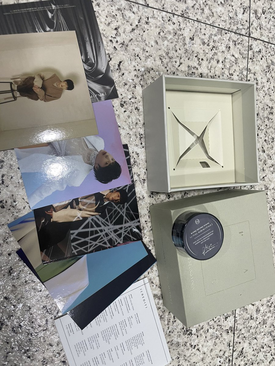 yinner4444's tweet photo. 강승윤 페이지 키트 
포토 일괄-2000원
마스킹 테이프-2000원
#위너 #WINNER #강승윤 #김진우 #송민호 #이승훈 #YOON #JINU #MINO #HOONY #위너양도 #양도 https://t.co/1tS5tB5AIF