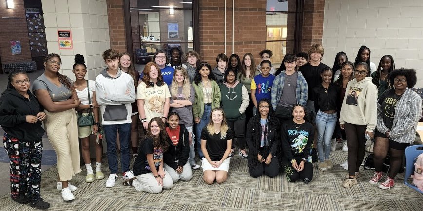 CWHS_Office's tweet photo. What an amazing turnout! These leaders are interested in joining student council. Didn’t make the meeting? Stop by the LLC to get an application. Applications due by 9/6/22. 
#pauseforthepositive #connecttopossibilities #thepowerofpositive https://t.co/jFHXmO1WpC