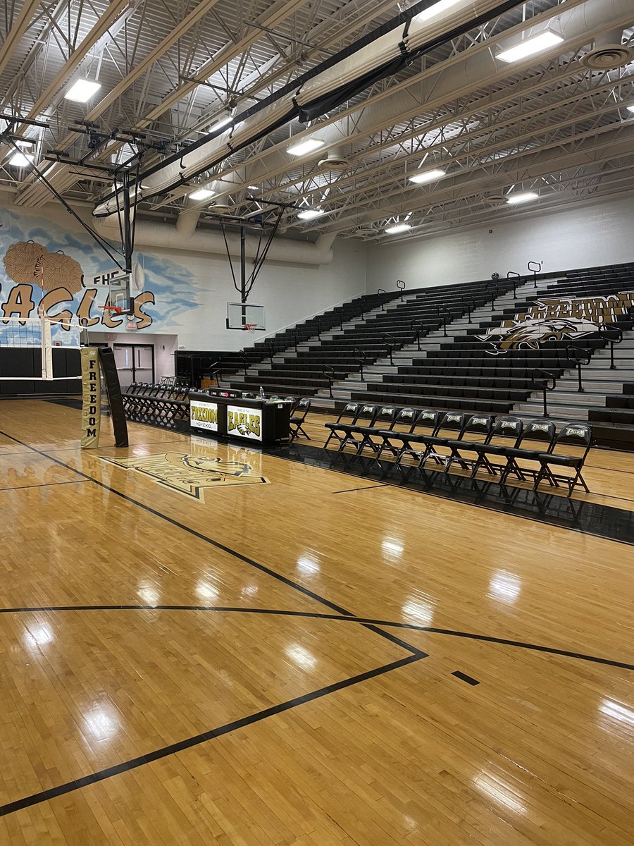 Getting ready for tonight’s match vs. Gar-Field. #EaglesSoar #FreedomHS #PWCS JV6:00 Varsity7:00