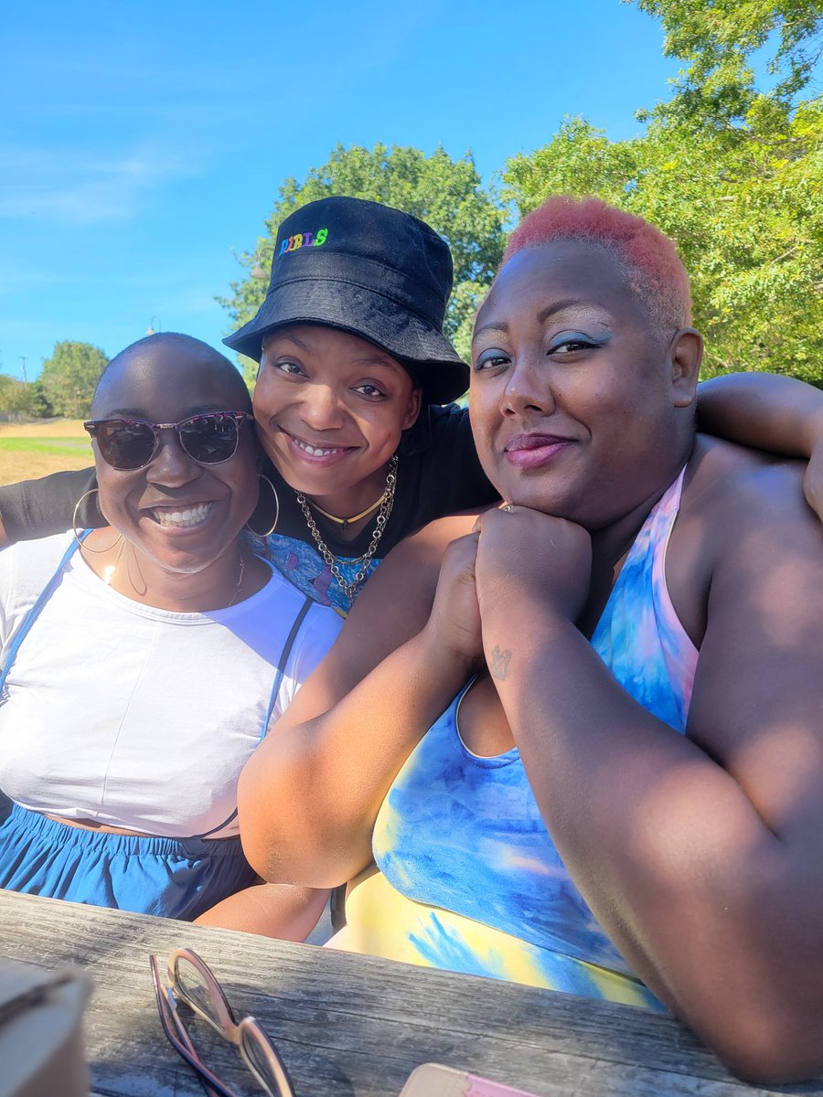 These beauties! #shimmylarue #Taqueet$ and  @MxPucksAPlenty 
#WTFFCookOut
#whatthefunkfest2022