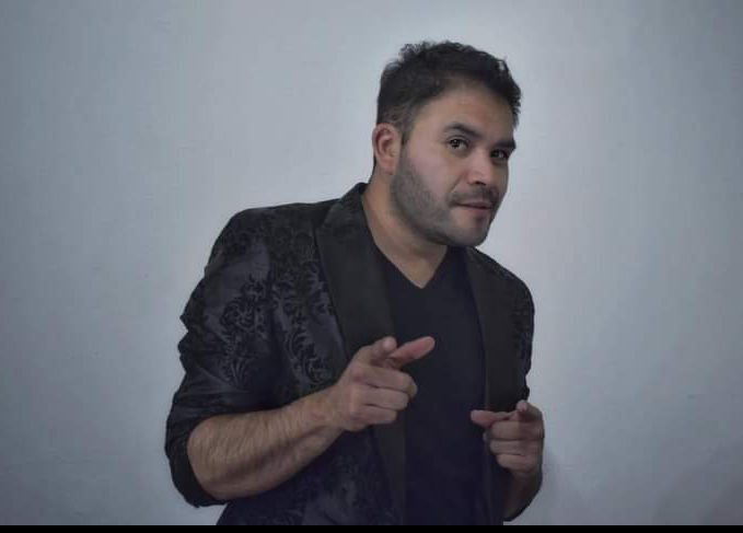 Hoy felicitamos en su cumpleaños a Carlos Enrique Huerta, Actor, Narrador, Tallerista y miembro del elenco estable de la Compañía Carretera 45 Teatro. 🥳♥️ 

Le deseamos un día maravilloso, ¡Muchísimas felicidades! 🎭❣️

#Carretera45 #C45 #teatrocdmx