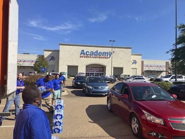 SHARE NOW: "There's is currently no line and plenty of cases of water," available at both Academy Sports + Locations. 
🏃🏃🏃
Academy Sports + Outdoors (Madison) 
1951 Main Street
🙂
Academy Sports + Outdoors (Flowood)
115 Freedom Bend