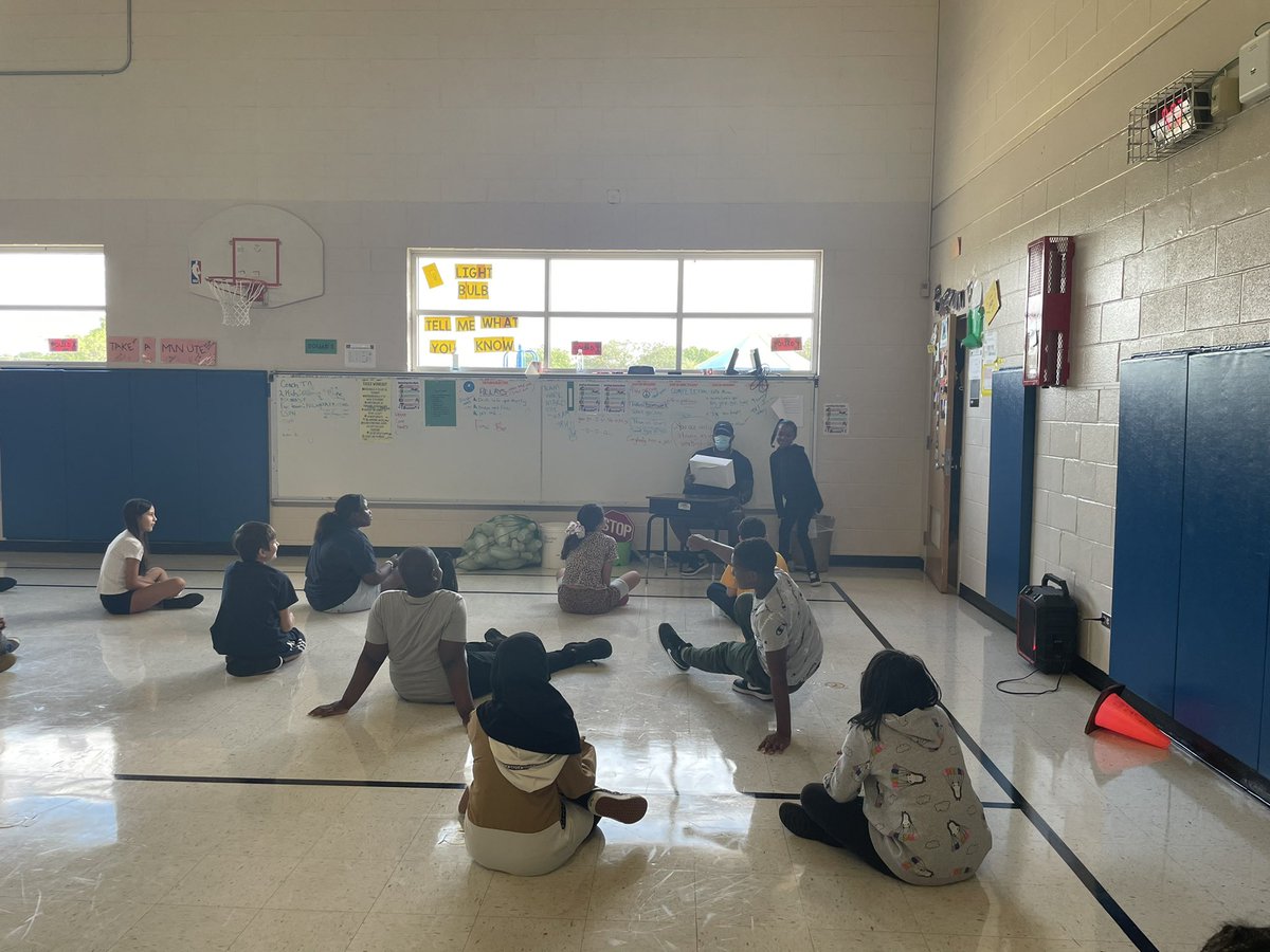 Coach TA showing 5th grade who his Favorite student is 😉. Including a motivational talk about appreciating all of his students’ differences. #SREeaglesRISE #RISDBelieves <a href="/MsJamilaThomas/">Jamila Thomas M.Ed.</a>